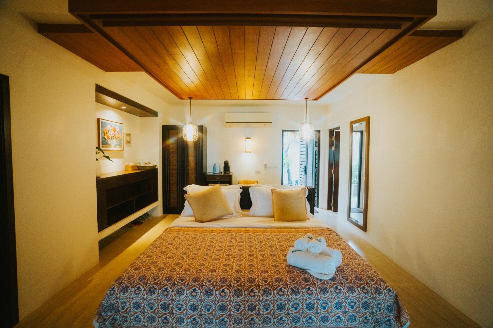Areeya Beachfront Villas Pranburi Ban Nong Sua  Экстерьер фото